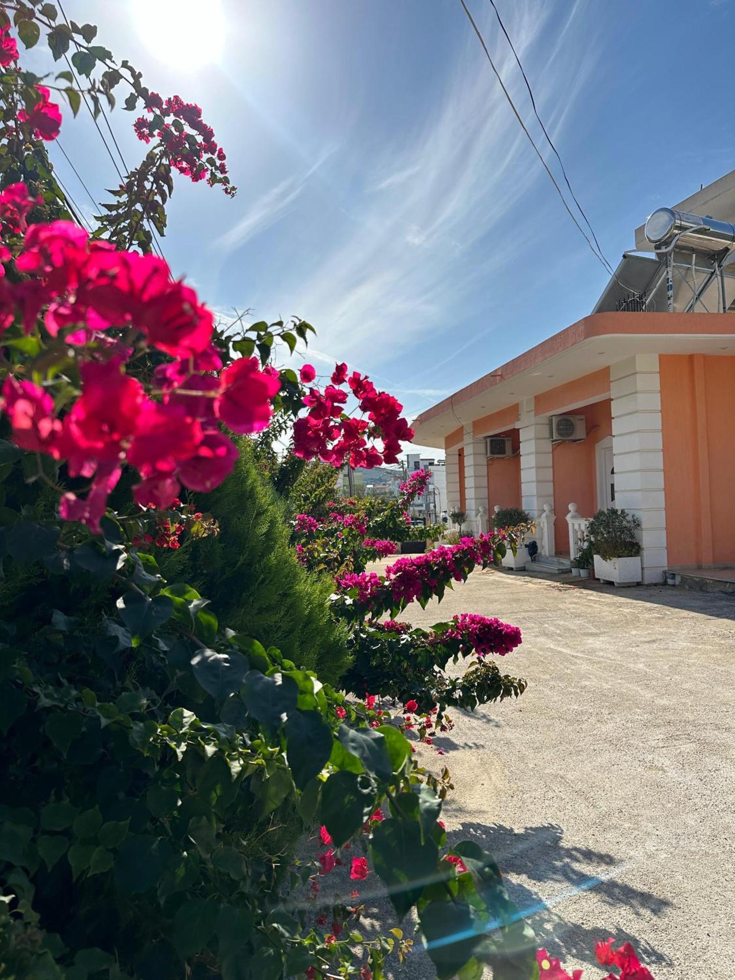 Villa Nicolaos Ksamil Eksteriør billede
